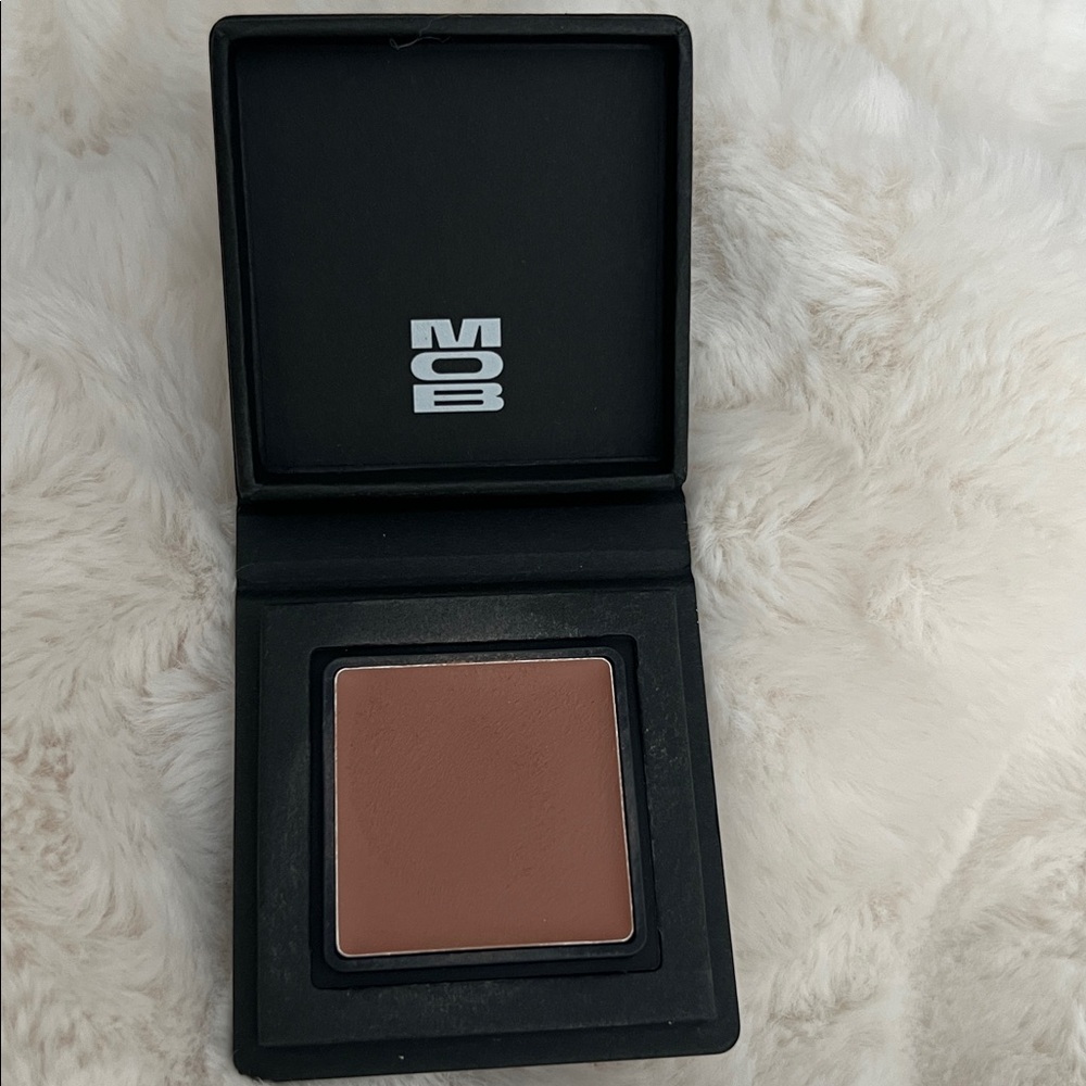 MOB Beauty M80 Bronzer